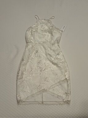 Chèrie NWT Elegant White Lace Halter Bodycon Dress XS/S